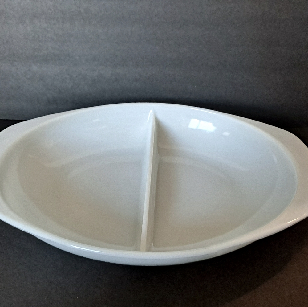Vintage PYREX Casserole Divided Dish #1083